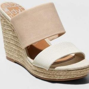 Dolce vita wedge sandals